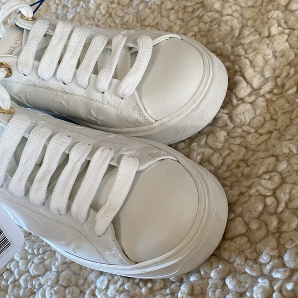 Louis Vuitton time out sneaker - Picture 17 of 17